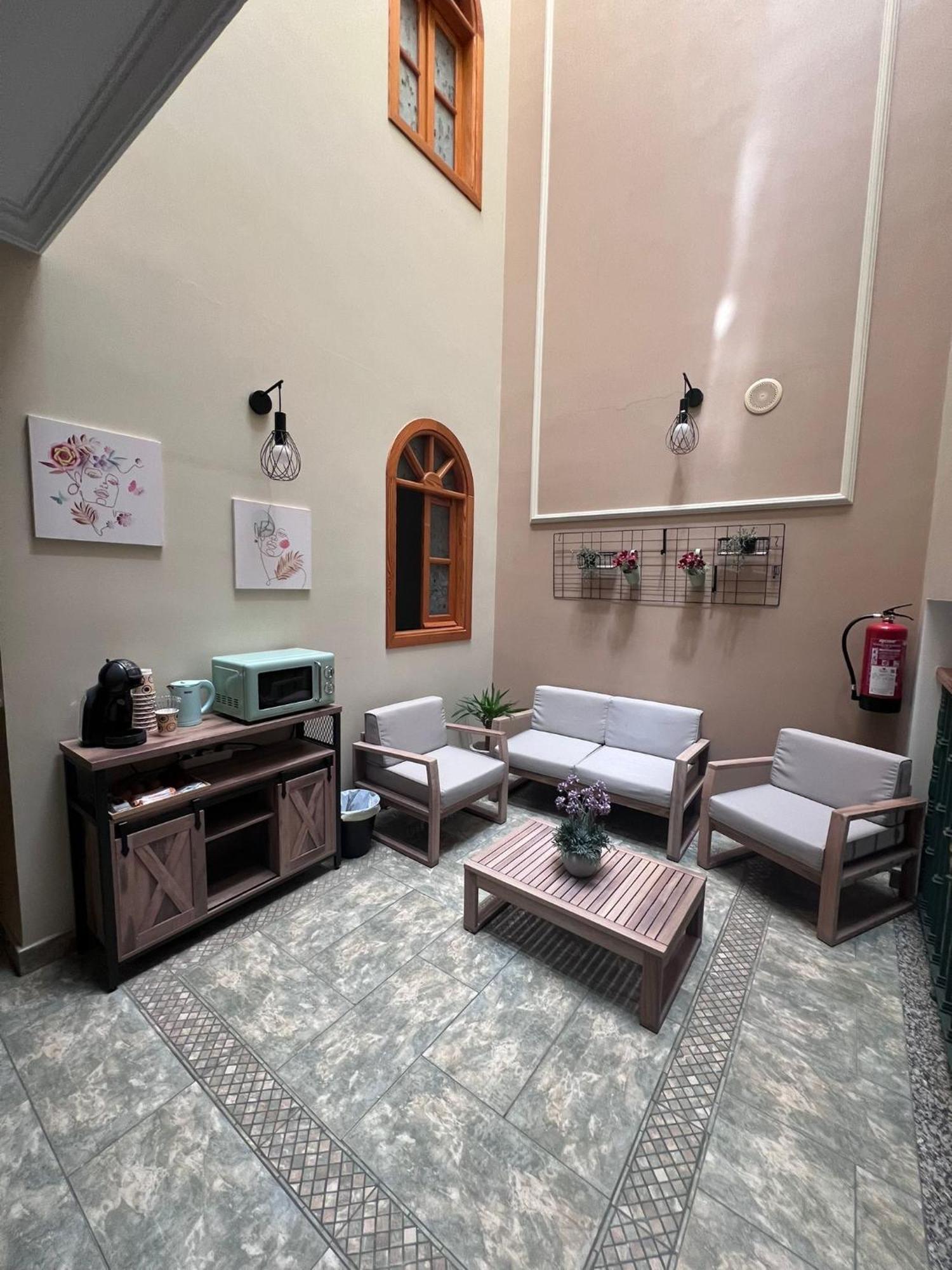 La Casa De Lola Lägenhet Caleta De Velez Exteriör bild